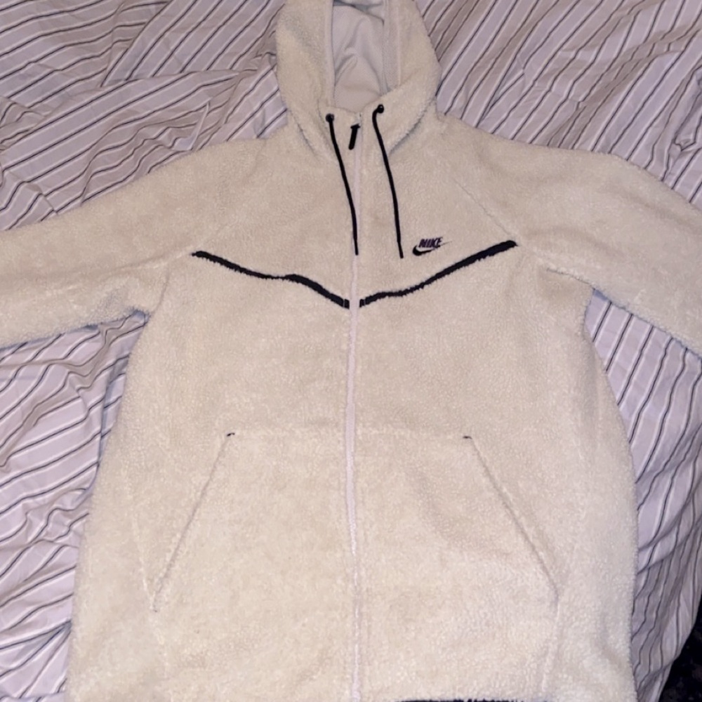 Nike tech fleece Sherpa